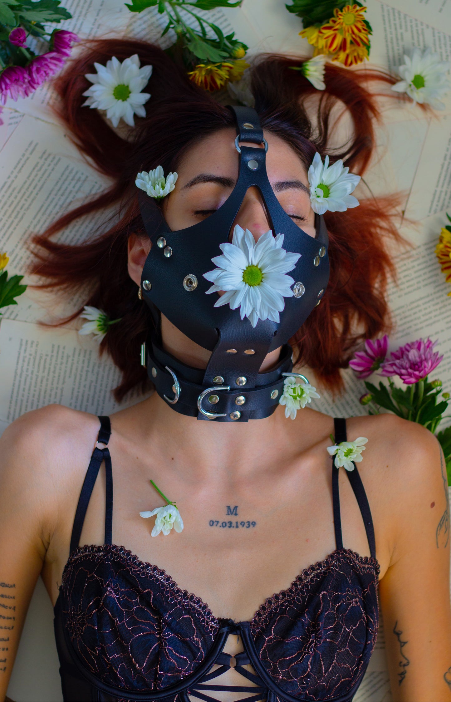 Face Mask with Choker