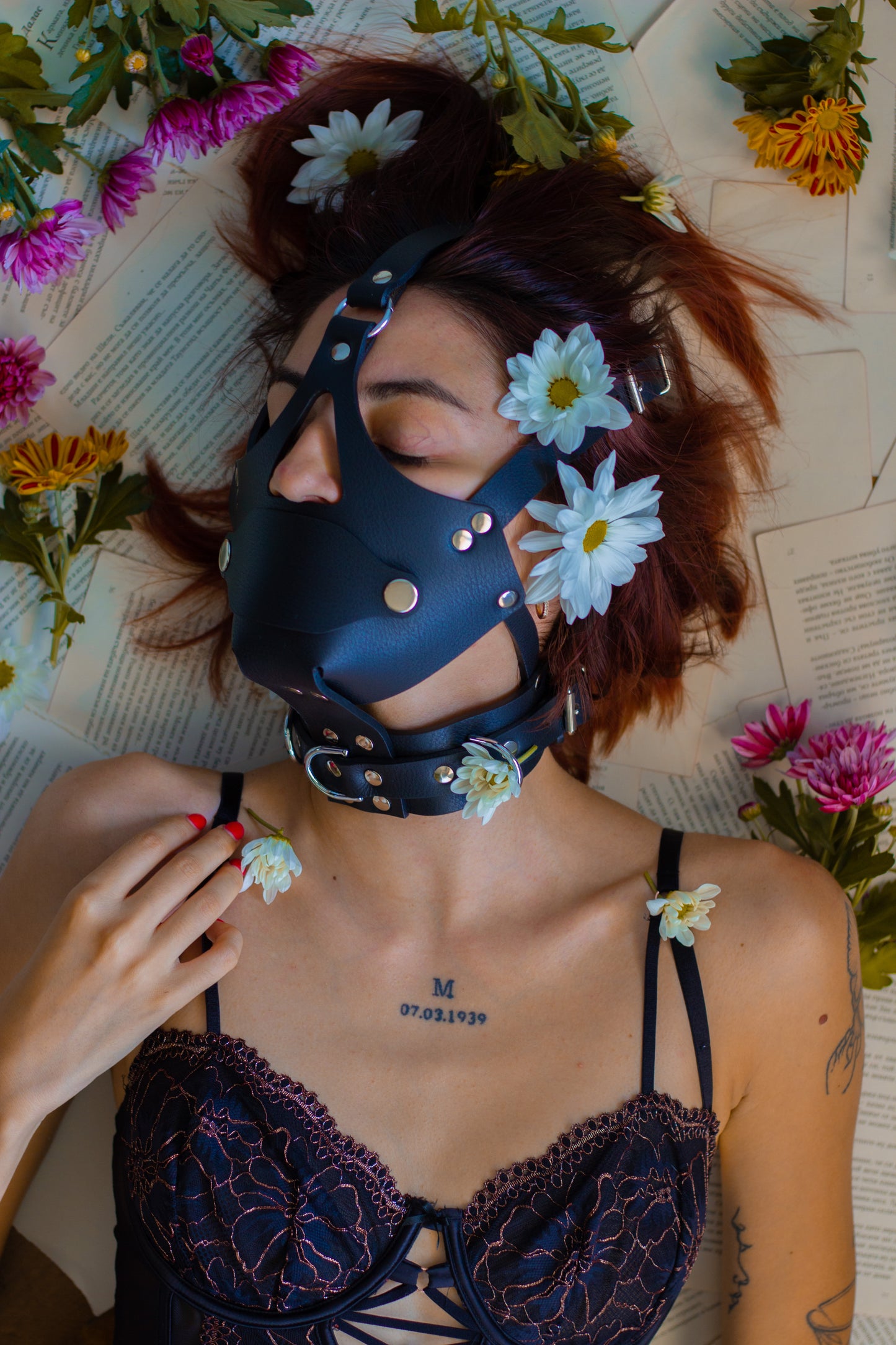 Face Mask with Choker
