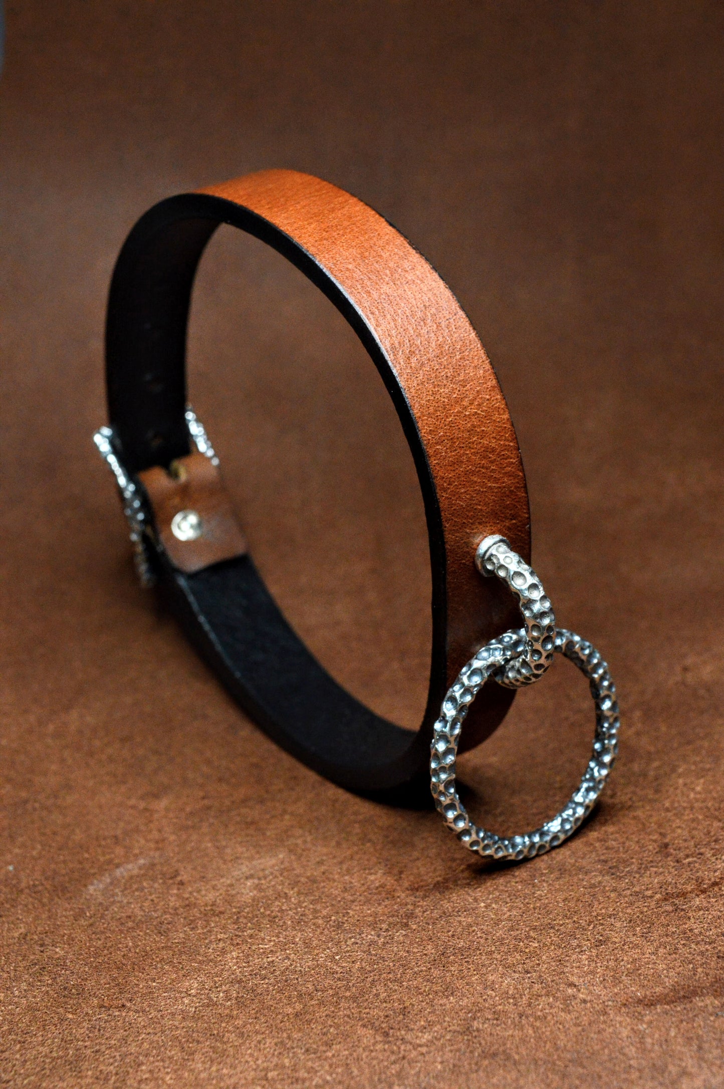 the "Inperfection" choker