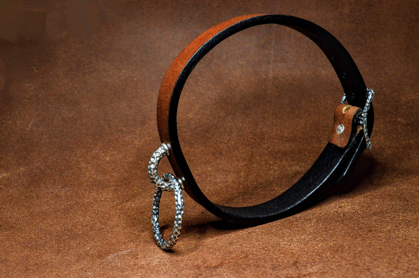 the "Inperfection" choker